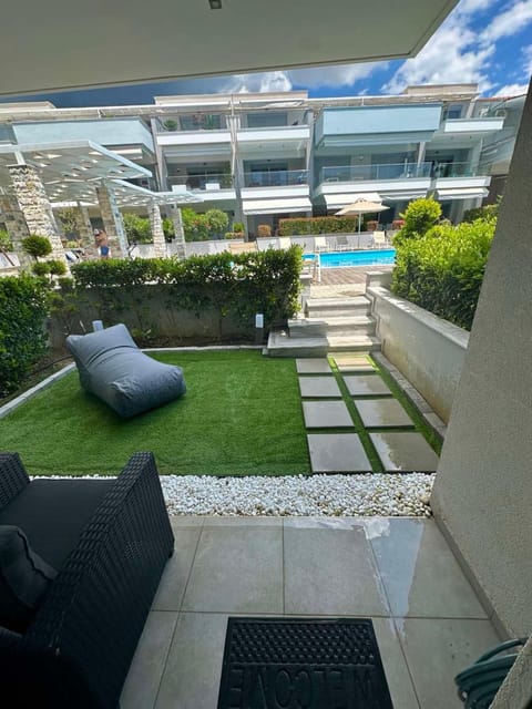 Pool view