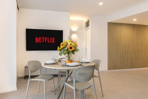 TV and multimedia, Living room, heating, air conditioner