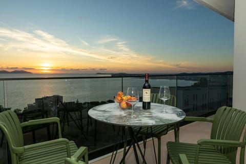 Balcony/Terrace, Sea view, Sunset