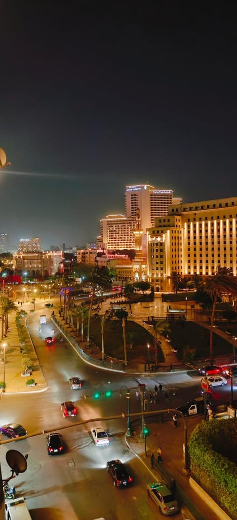 Night, People, Neighbourhood, Bird's eye view, City view, Street view, Location, group of guests, Parking