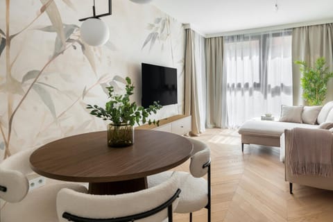 Living room, Photo of the whole room
