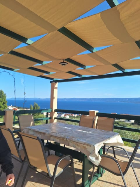 Holiday Home Vineyard house House in Bol