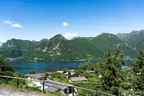 Day, Lake view, Mountain view