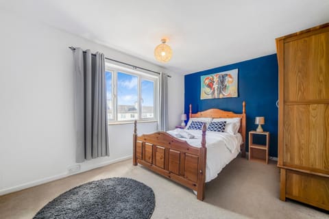 Bed, Bedroom, wardrobe