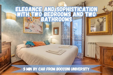 Bed, Photo of the whole room, Text overlay, towels