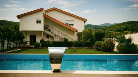 Garden view, Pool view, Swimming pool