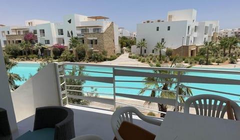Patio, Day, Balcony/Terrace, Pool view, Swimming pool, Swimming pool