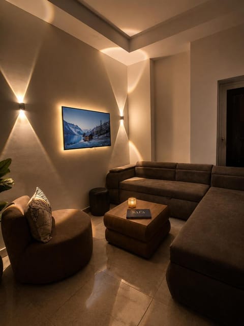 Living room, Decorative detail
