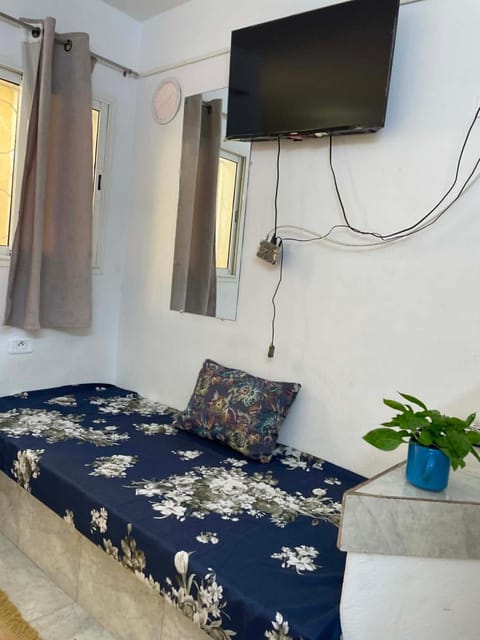 Communal lounge/ TV room, Bed