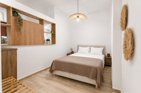 Bed, Photo of the whole room, Bedroom, towels, wardrobe