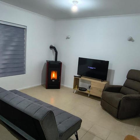 Communal lounge/ TV room, TV and multimedia, Living room, heating