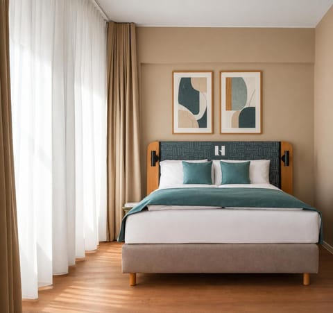 Bed, Photo of the whole room, Bedroom