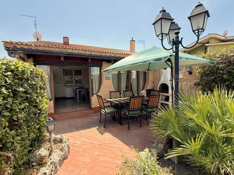 Property building, Patio, BBQ facilities, Garden, Balcony/Terrace