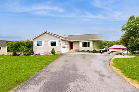 Property building, Day