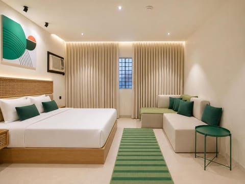Bed, Living room, Photo of the whole room, Seating area, Bedroom