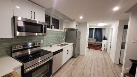 microwave, oven, kitchen