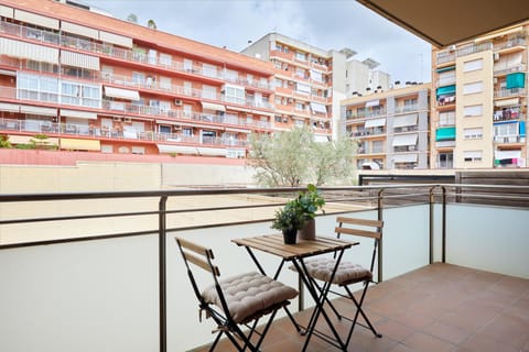 Off site, Balcony/Terrace