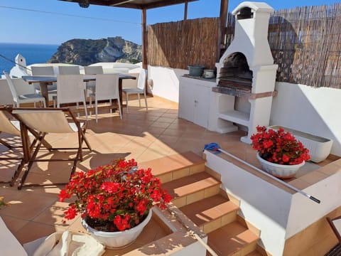 Property building, Balcony/Terrace