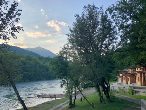 Day, Natural landscape, Landmark view, Mountain view, River view