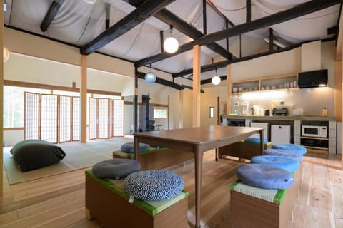 Kitchen or kitchenette, Living room, Dining area