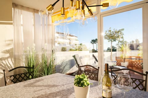 Balcony/Terrace, Seating area, Dining area