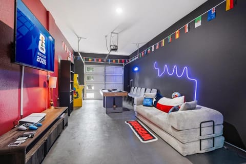 Game Room, TV and multimedia, Evening entertainment