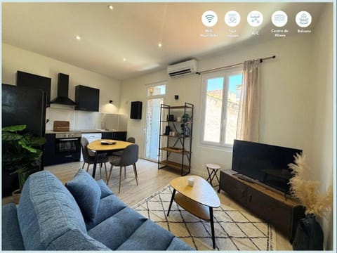 Communal lounge/ TV room, Kitchen or kitchenette