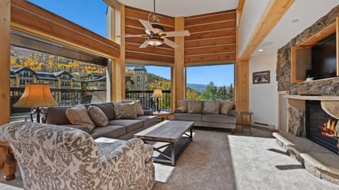 Day, Summer, View (from property/room), Balcony/Terrace, Living room, Autumn, Mountain view, fireplace, furniture, kitchen