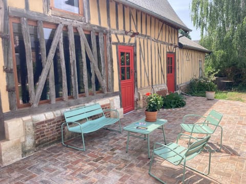 Property building, Patio