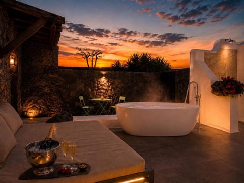 Patio, Natural landscape, Sunset, Bath
