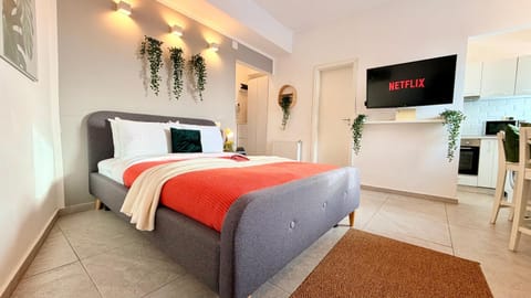 Bed, Photo of the whole room