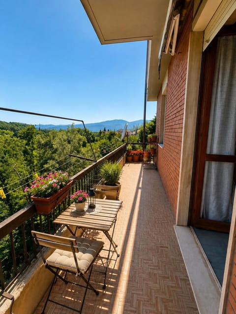 Natural landscape, View (from property/room), Balcony/Terrace