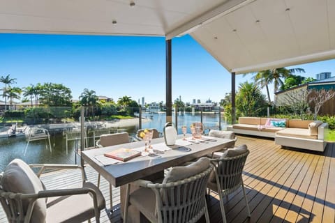 Balcony/Terrace, Lake view