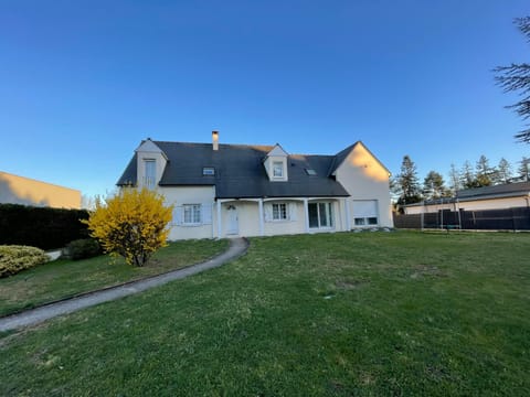 Property building, Garden, Garden, Garden view