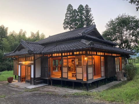 Property building, Natural landscape, Garden view