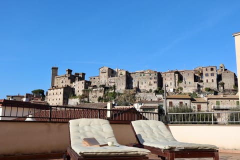 View (from property/room), Balcony/Terrace, City view