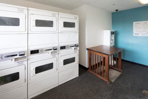 InTown Suites Extended Stay Atlanta GA - West Midtown Hotel in Buckhead