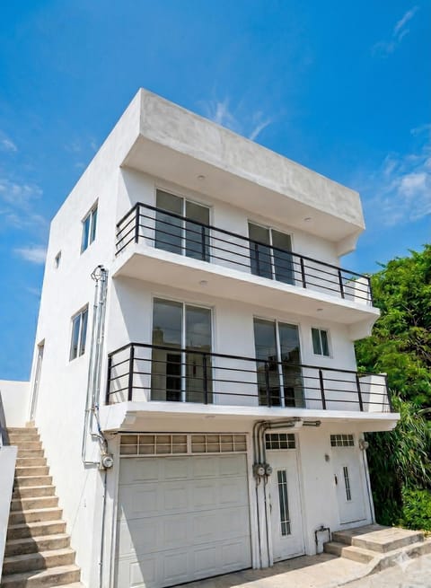 Property building, Bird's eye view