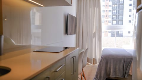 Bed, Kitchen or kitchenette, Photo of the whole room