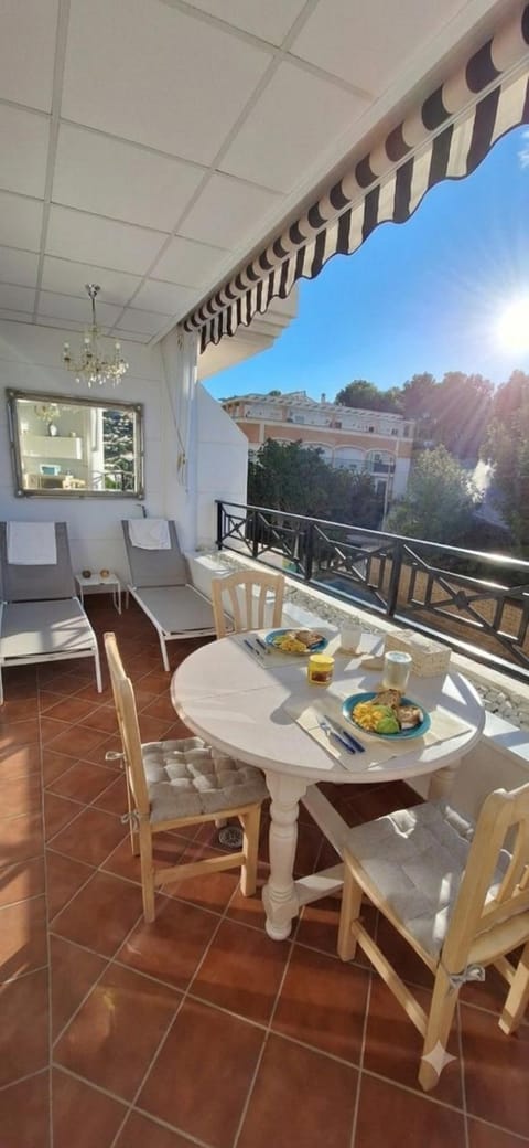 View (from property/room), Balcony/Terrace