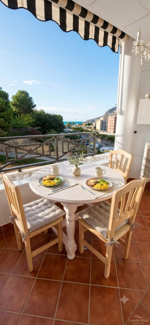 Day, Natural landscape, View (from property/room), Balcony/Terrace