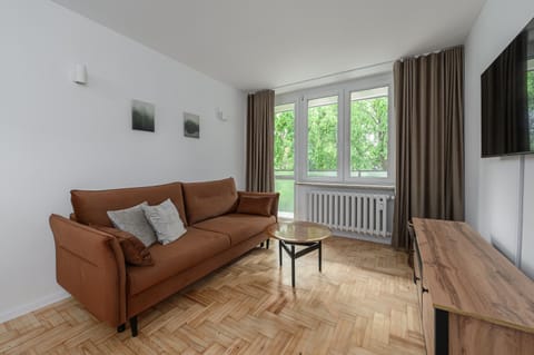 TV and multimedia, Balcony/Terrace, Living room, Seating area
