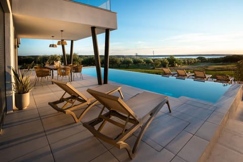 View (from property/room), Sea view, Swimming pool