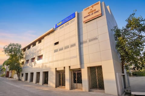 Property building, Facade/entrance