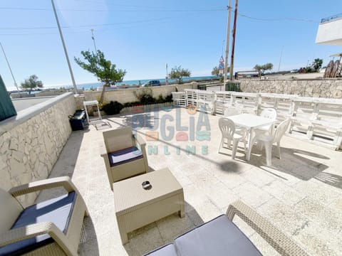 Patio, Day, View (from property/room), Balcony/Terrace, Balcony/Terrace, Living room, Seating area, Inner courtyard view