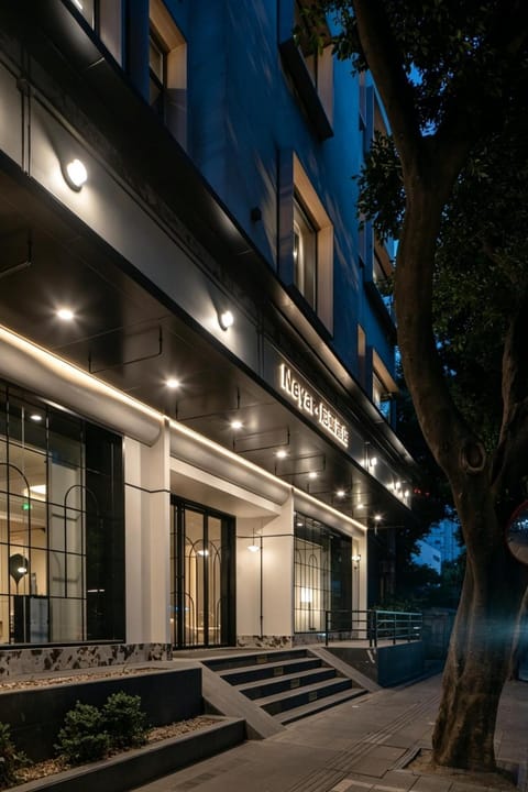 Property building, Night