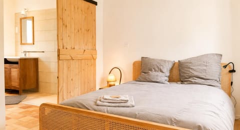 Bathroom, Photo of the whole room, Bedroom