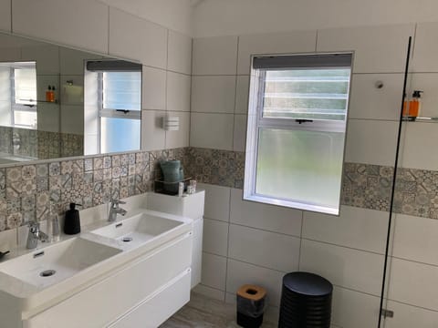 Armadillo Studios Apartment in Knysna