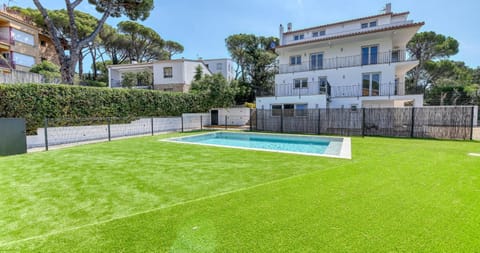 Patio, Garden, Garden view
