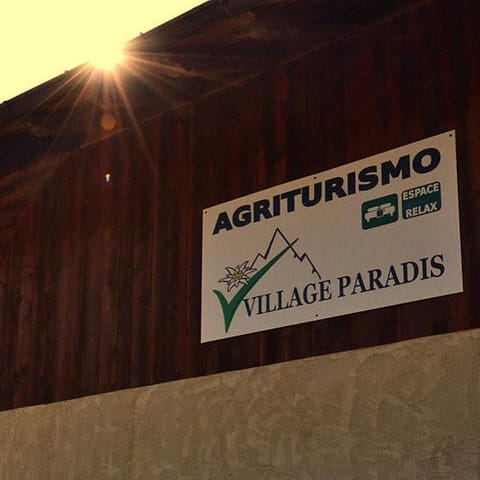 Property building, Property logo or sign